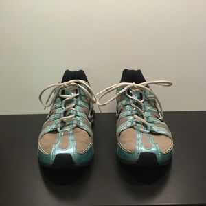 Nike Women's Shox Turbo